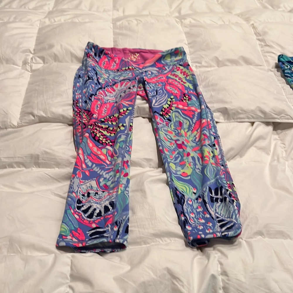 Lily Pulitzer Capri Activewear leggings